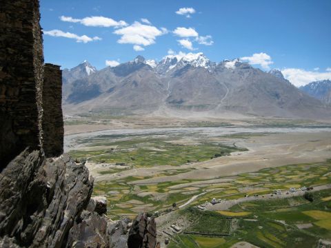 The valley with the Zanskar river in the background